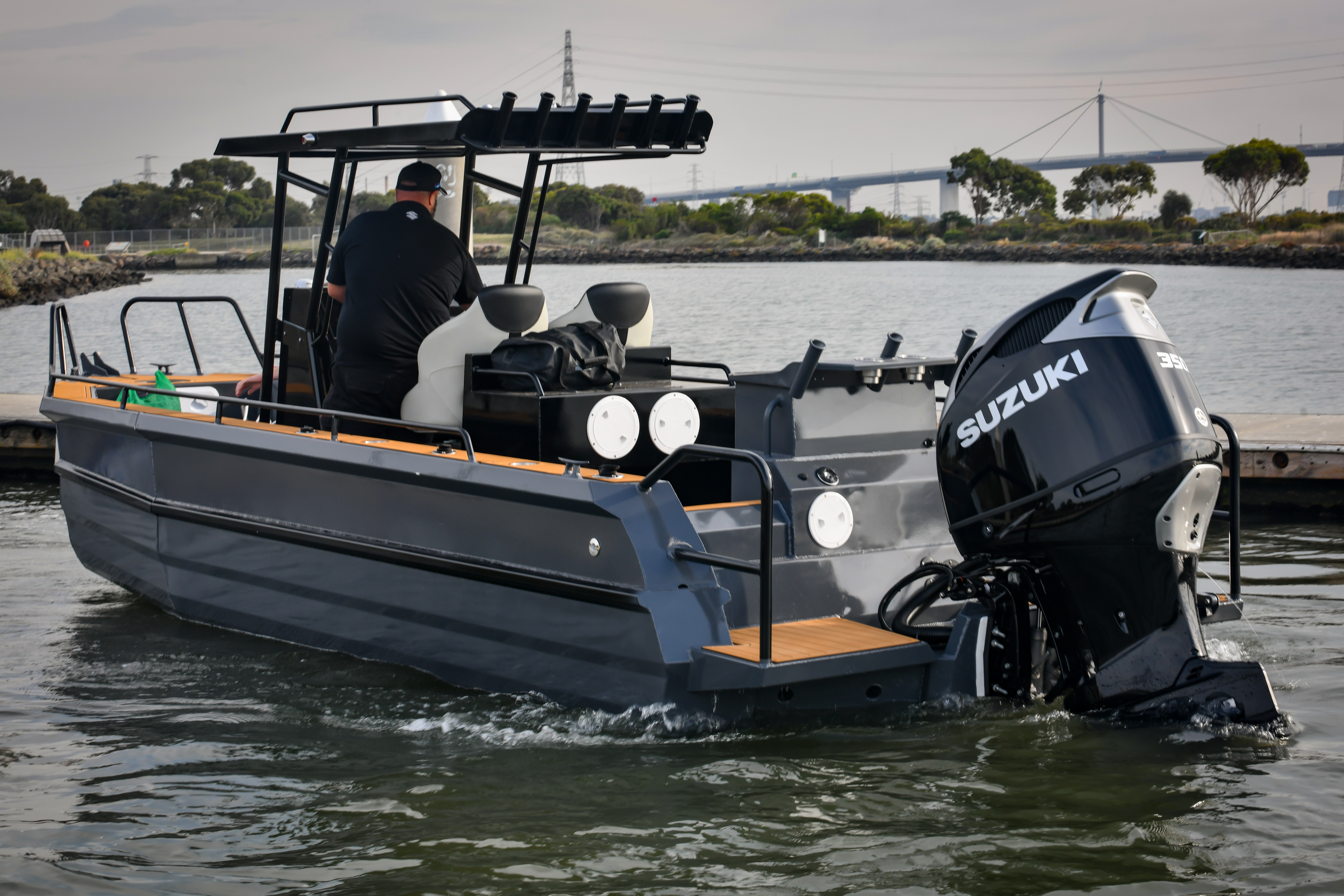 Barco de consola central de 7.5m