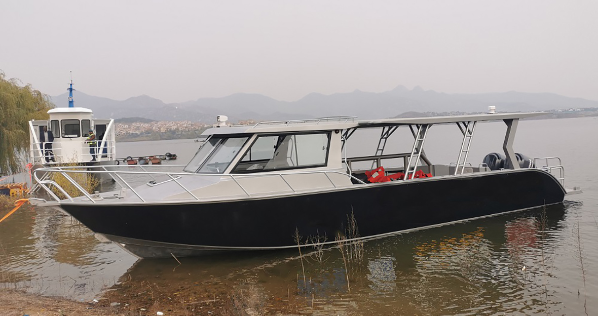 Barco de buceo-（1）