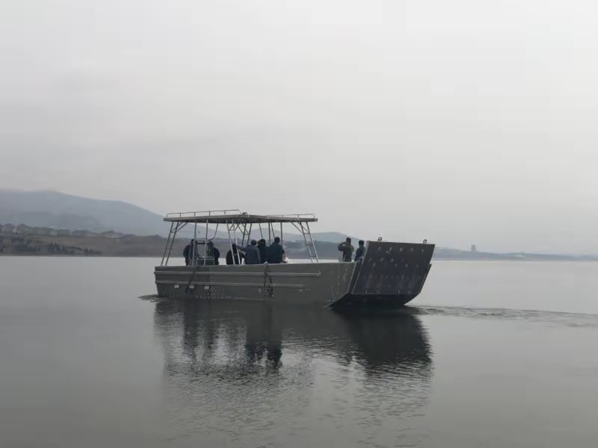 barco de desembarco (4)