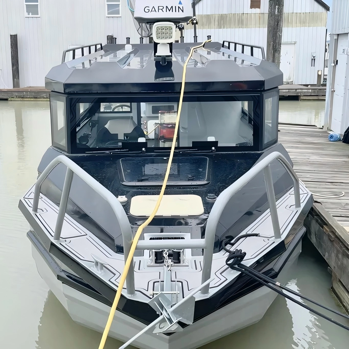 Barco con cabina completa y puerta delantera de 9 m Easycraft