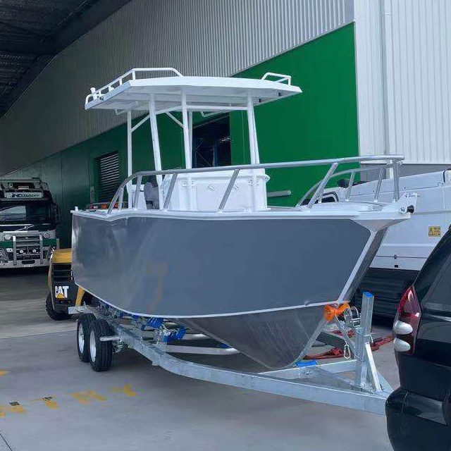 Barco de motor de consola de centro de ocio de crucero al aire libre