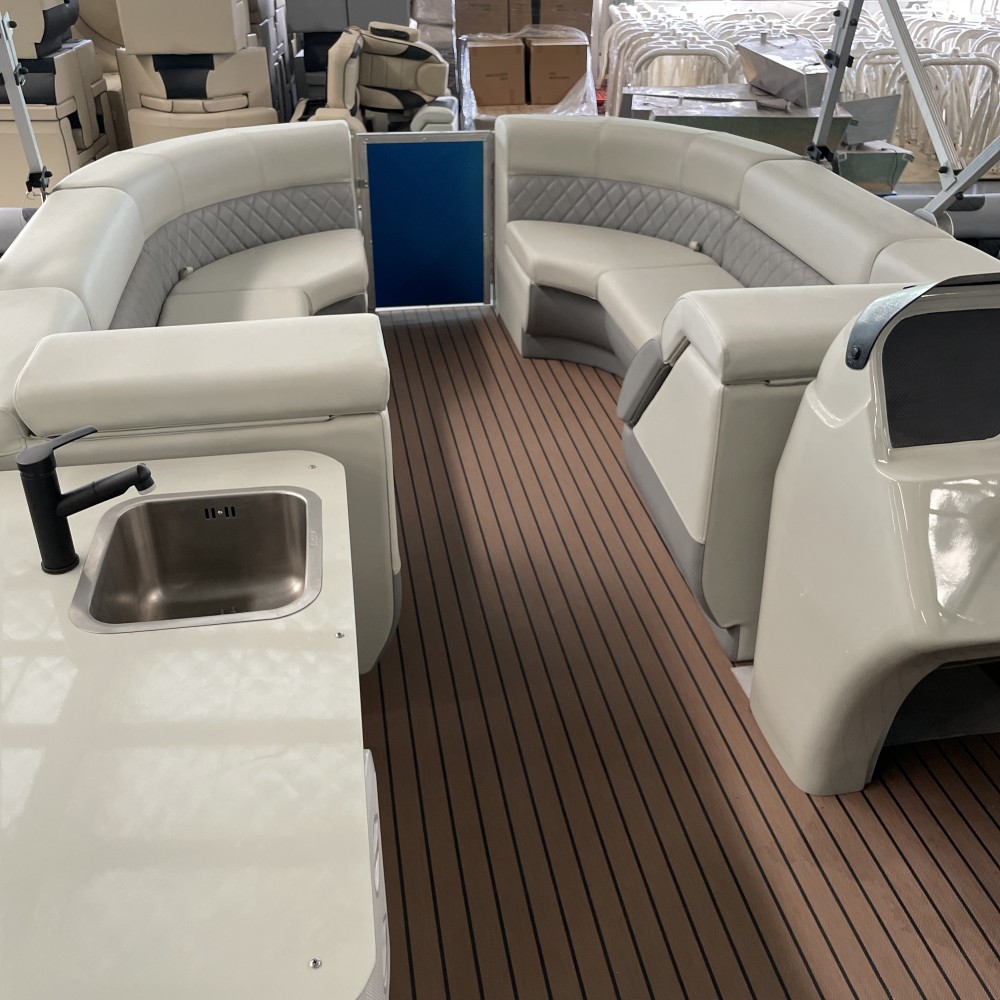 Barco pontón deportivo de 21 pies