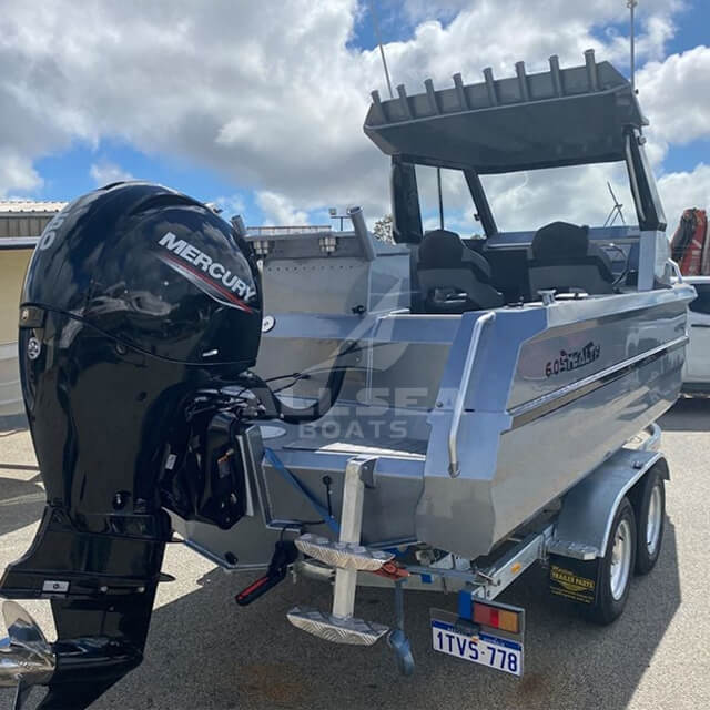 EasyCraft 6m Barco de cabina